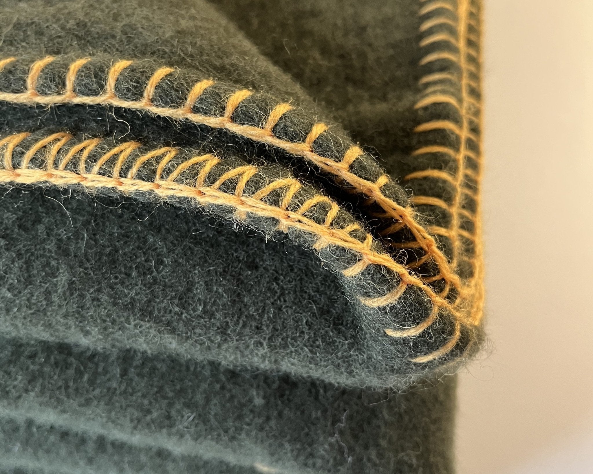 Moss Barrow Irish Wool Bed Blanket - Cushendale Woollen Mills