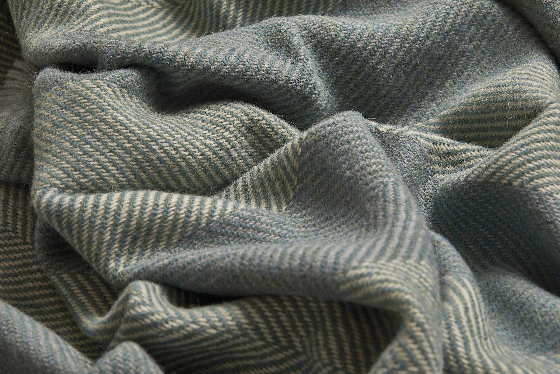 Sage Corrán Irish Wool Throw Blanket - Cushendale Woollen Mills