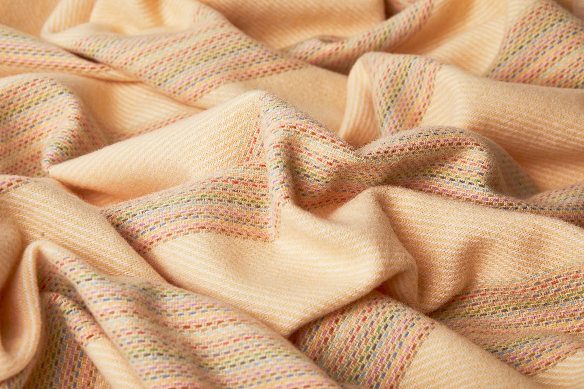 Apricot Seskin Lambswool Throw Blanket - Cushendale Woollen Mills