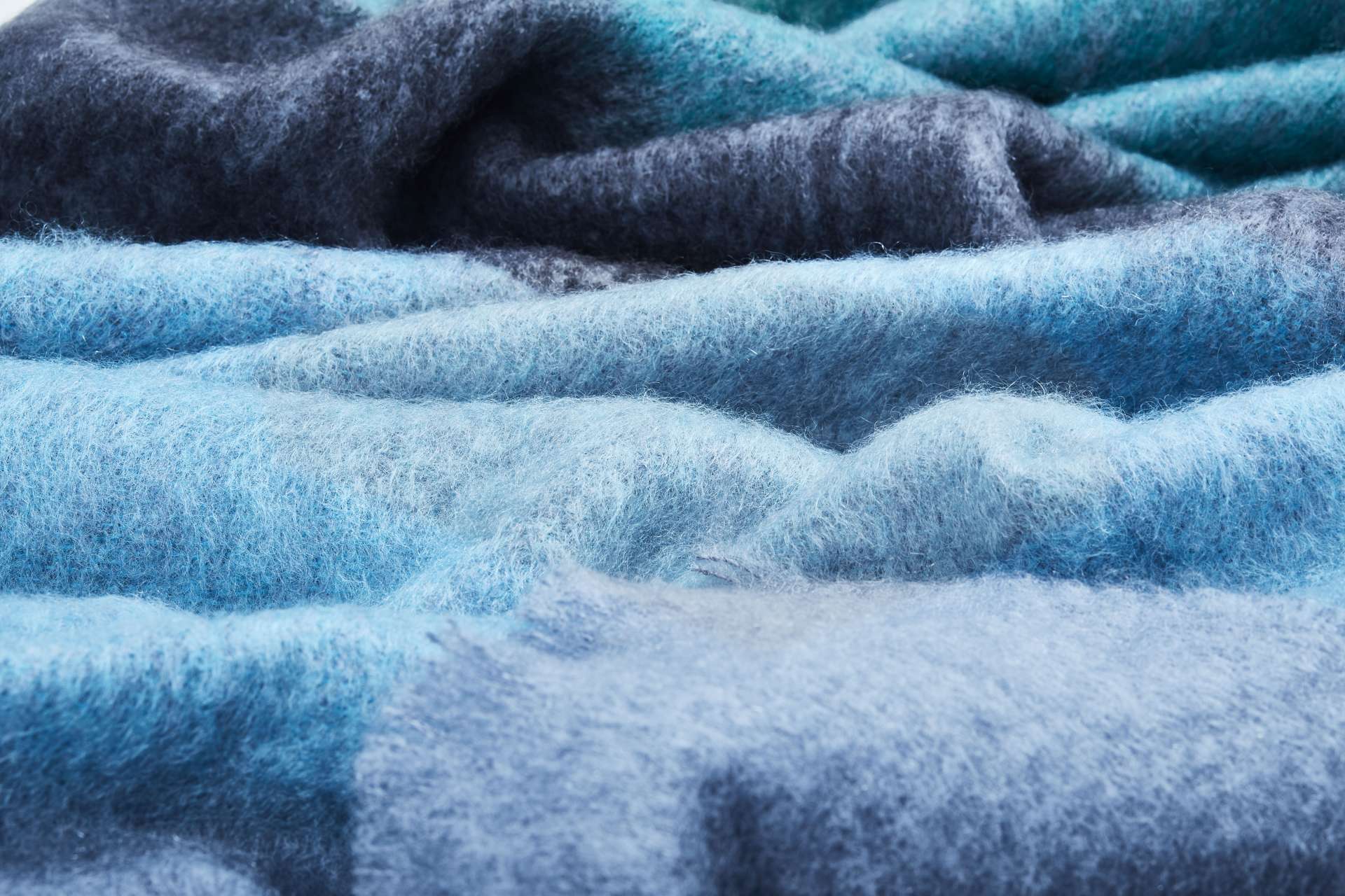 Bottle Boher Mohair XThrow Blanket - Cushendale Woollen Mills