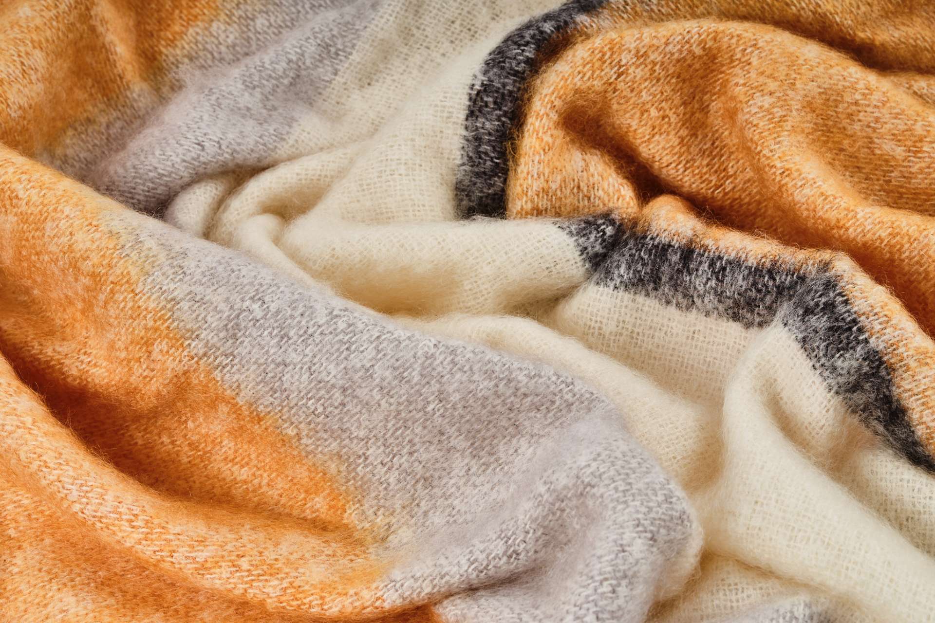 Ochre Silare Mohair XThrow Blanket - Cushendale Woollen Mills