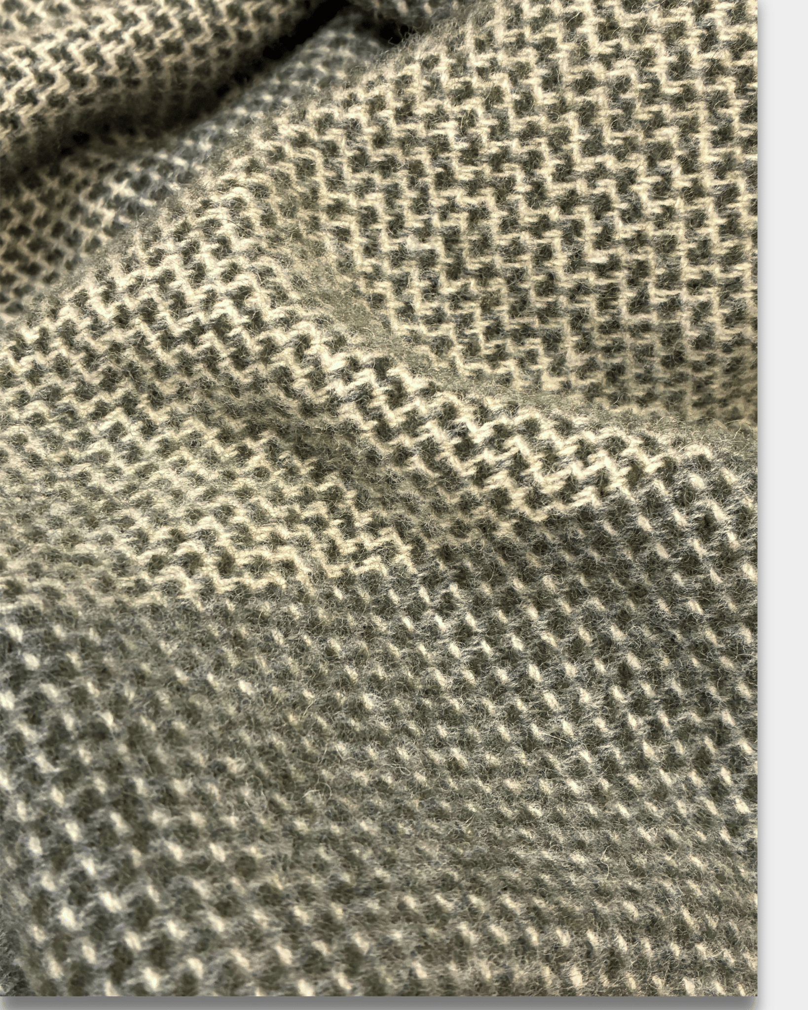 Moss Tweed Merino Lambswool Scarf - Cushendale Woollen Mills