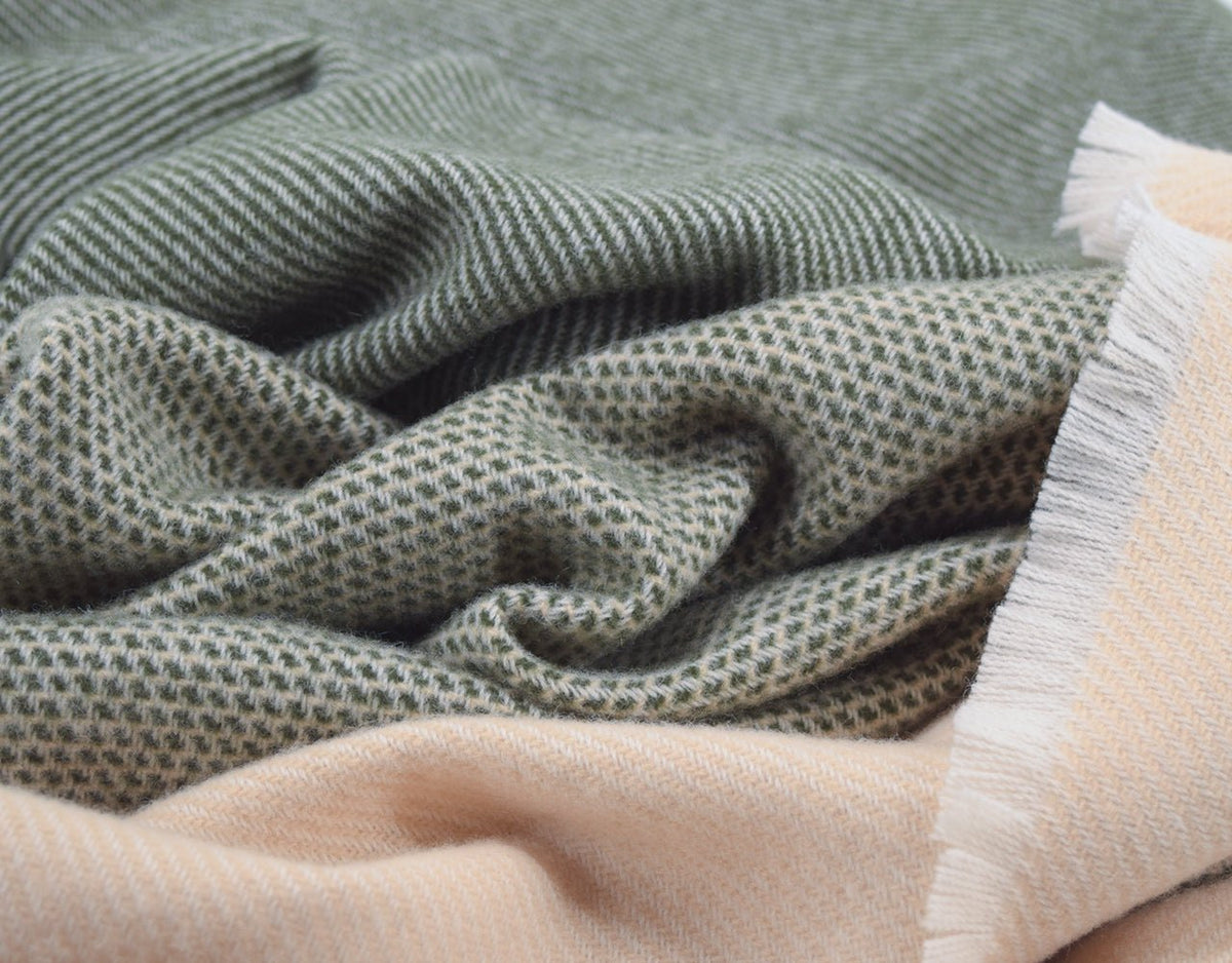 Moss Ballyogan Lambswool Throw Blanket - Cushendale Woollen Mills
