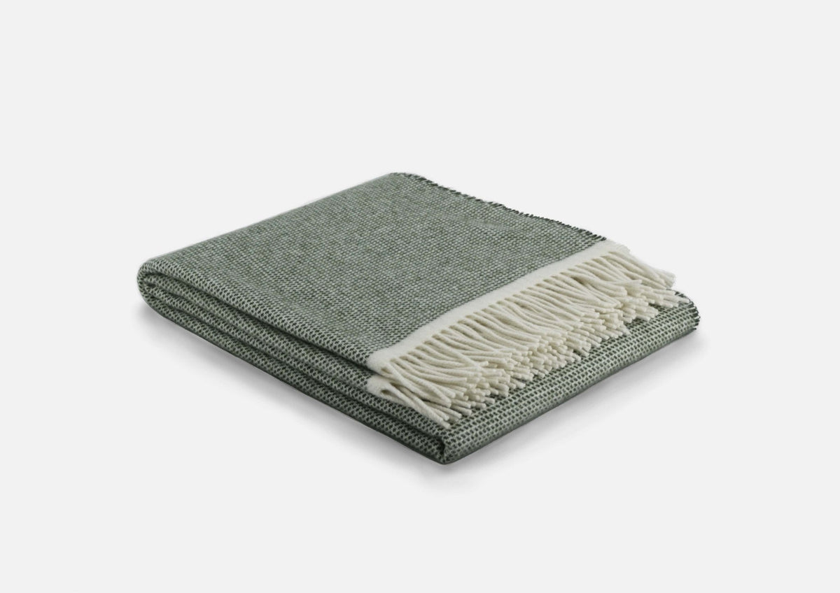 Moss Duiske Lambswool Throw Blanket - Cushendale Woollen Mills