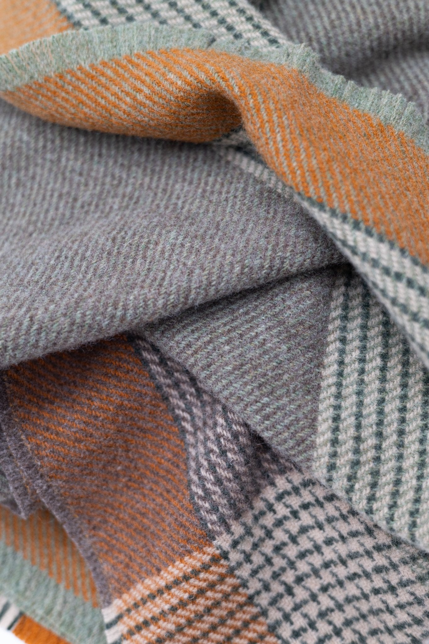 Jacob Stripe Heron Lambswool Throw Blanket - Cushendale Woollen Mills