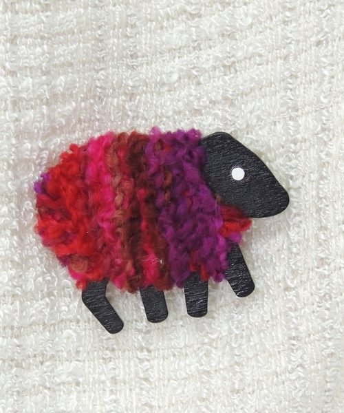 Large Sheep Magnet (Liz Christy) - Cushendale Woollen Mills